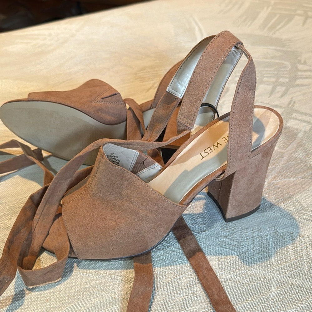 Nine W. brand new shoes